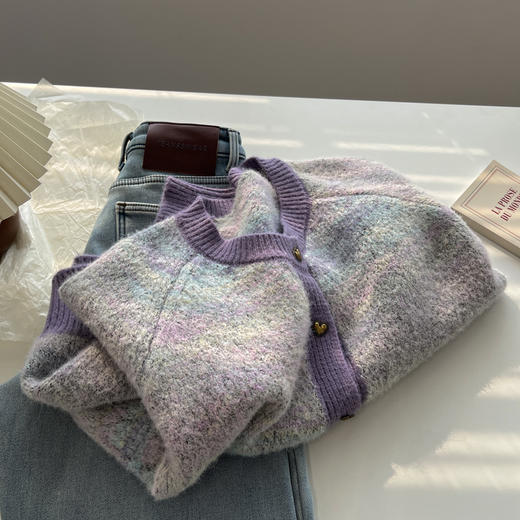 韩版复古温柔毛衣！2025紫色彩虹条纹圆领开衫毛衣女宽松减龄针织衫秋冬！ 商品图0