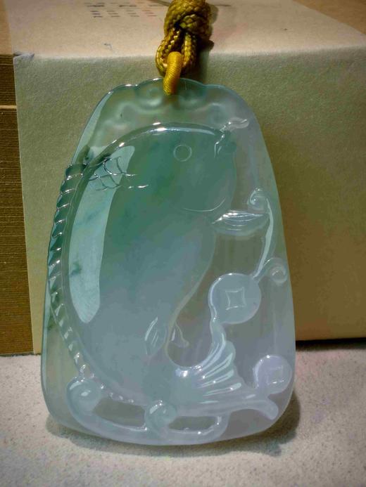 鲤跃衔金翡翠挂件 商品图3