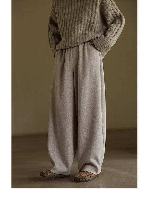 “暖炉”科技与自然共生的「生态暖裤」蚕丝羊毛羽绒混纺弯刀裤 商品图0