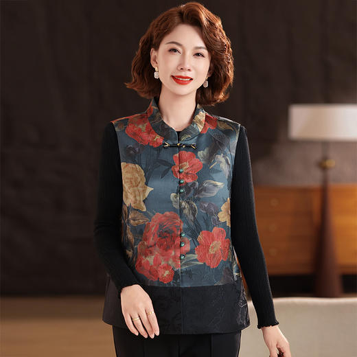 中老年女妈妈装秋冬新款时尚马甲女洋气减龄显瘦开衫马夹衣服 商品图2