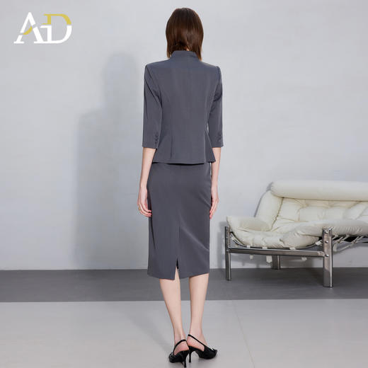 AD高级感灰色西装套装女士职场两件套2025新款七分袖工作服正装裙 商品图4