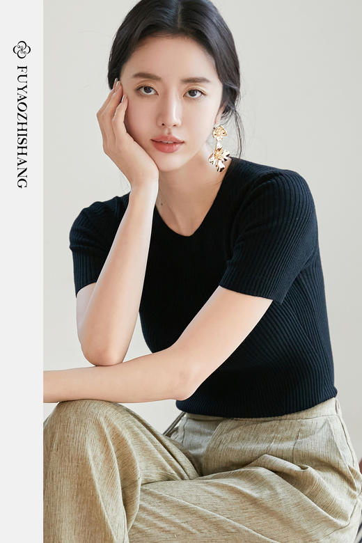 FUYAO扶摇 2025夏季天丝针织T恤女圆领短袖小衫修身显瘦短袖上衣 商品图5