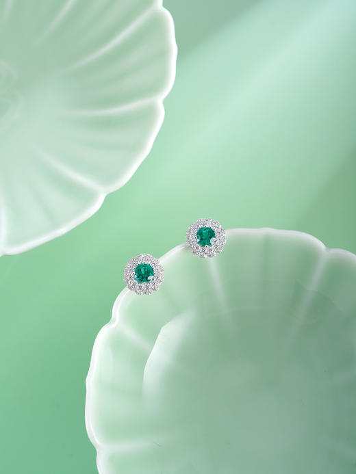 子佩集【花开一夏】S925银耳钉【EM3071-XF】培育宝石祖母绿圆太阳花2510 商品图0