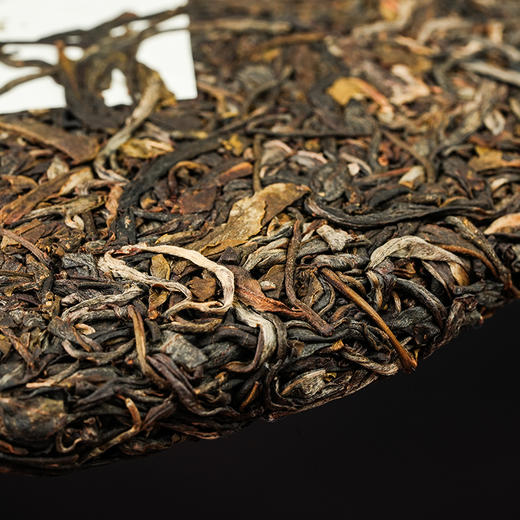 德丰昌名山品鉴【蟒蛇箐生茶】357克 商品图7