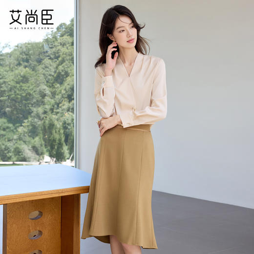 艾尚臣高级感时尚套装女气质显瘦正式场合职业装时髦套裙长袖衬衫 商品图1