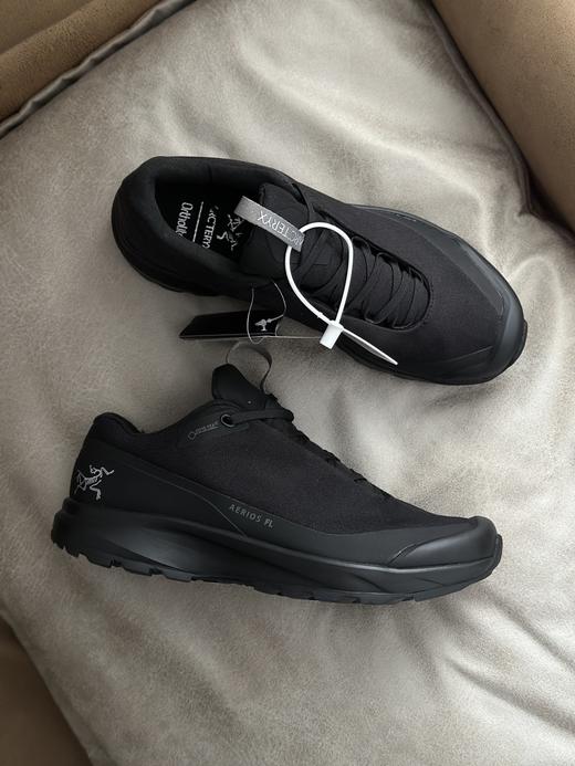 点此购买 始祖鸟FL2 GTX男女款户外防水越野徒步鞋 98 334014 商品图5