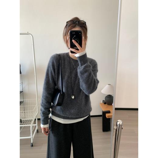 宽松显瘦松软拉绒羊毛衫！2025女秋冬纯色百搭无缝一体套头羊绒感毛衣！ 商品图4