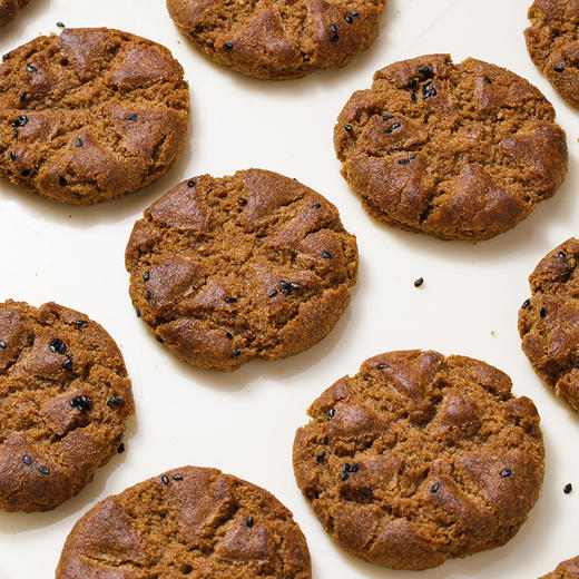 【健康无糖❗️十黑谷物桃酥】甄选品质原料制作，美味桃酥新定义，无添加蔗糖「美味健康无负担」暖心怀旧老味道，桃酥粗粮饼干，传统糕点代餐零食早产充饥糕点零食L 商品图1