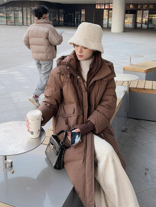 🔥好羽绒闭眼冲！👉【AUChris长款过膝大口袋设计感连帽羽绒服ACXC7752 】顶级牛货❗️👍700+的高品质，被问无数遍的羽绒服❗ 商品图0