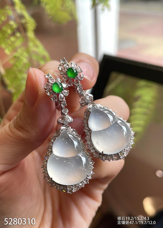 5280310，葫芦耳坠。具体价格微信咨询 商品图5