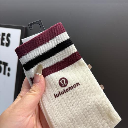 lulu长袜潮袜时尚百搭🔥新款四季新款长筒纯棉袜子！3双装！男女同款四季款 商品图5