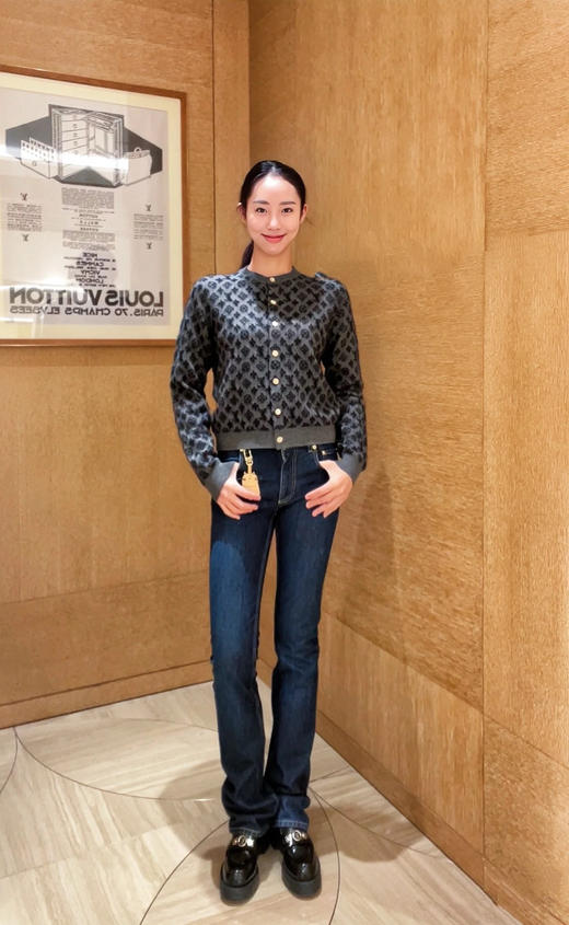 驴家 25秋冬新款 联名款老花羊毛开衫（TM） 商品图3