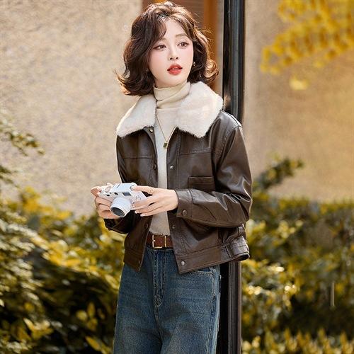2025冬季时尚潮流气质百搭可拆卸毛领加绒皮衣外套MLJL16311 商品图4