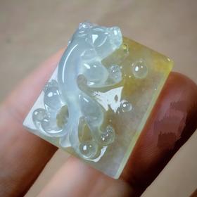 【黄翡貔貔】翡翠项坠