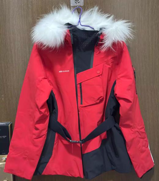 【M/L/XL/2XL断码】安踏连帽防风冠军户外女保暧运动滑雪服外套162340613【库存有限，如无货将做退款，介意慎拍!】 商品图1