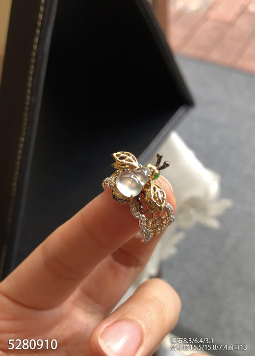 5280910，蜜蜂戒指。具体价格微信咨询 商品图0
