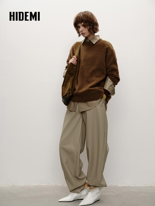 HIDEMI 藏地可溯源牦牛绒系列长毛拉毛圆领廓形麂皮拼接厚款大毛衣 商品图4