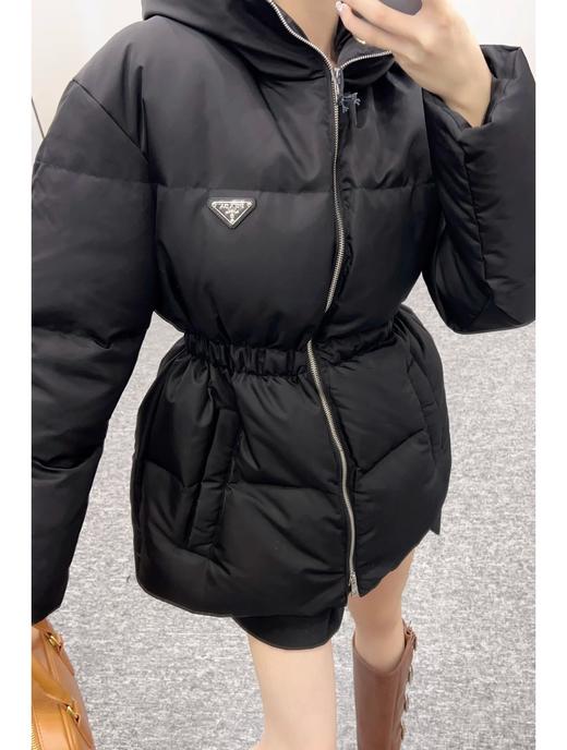普拉达 连帽羽绒服（SS） 商品图4