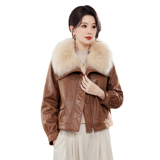 TC23627兔毛里层外套女短款2025秋冬季新品皮衣皮草狐狸毛大毛领韩版时髦 商品图4