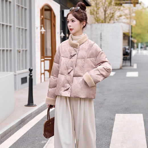 新中式国风羽绒服，仿水貂毛拼接宽松白鸭绒外套HR-YAX2555 商品图1