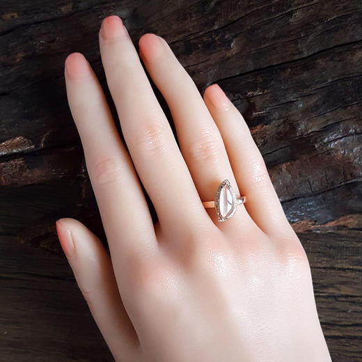 【天然正品】A货翡翠AU750玫瑰金镶钻镶天然细腻白色高冰种木那雪花棉柳叶（金枝玉叶）翡翠戒指13号（戒圈可改）女士280925TJ15 商品图7