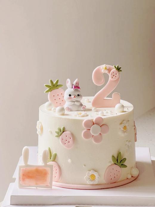 小兔(玩偶造型随机)可爱卡通蛋糕-低糖处理无添加 商品图0