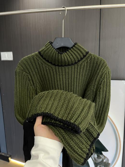 秋冬新款长袖高领设计感短款针织衫 商品图4