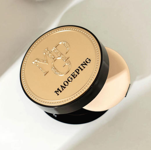 毛戈平 鱼子酱持久保湿锁水气垫 商品图0