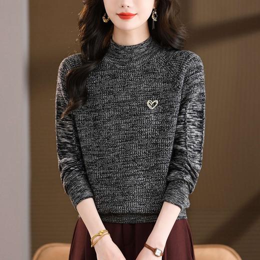 CC2025年秋冬半高领彩点针织毛衣女爱心装饰复古杂色保暖内搭打底衫 商品图0