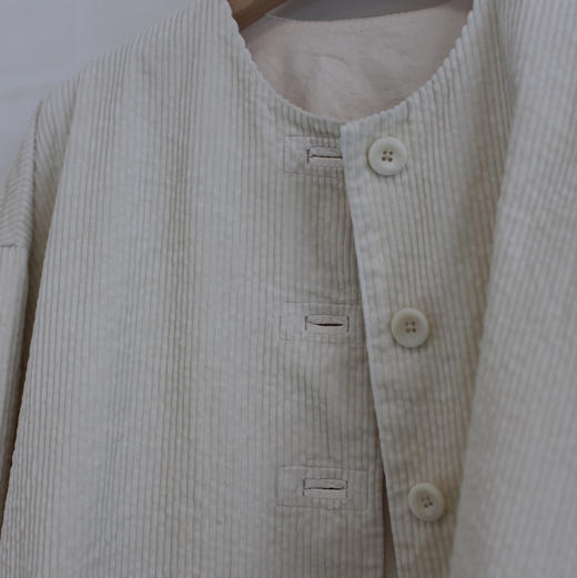 黄阿福  泡泡灯芯绒外套 商品图1