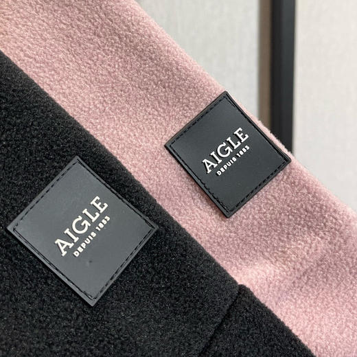 正品一批AIGLE艾高女士抓绒连帽外套102901 商品图5