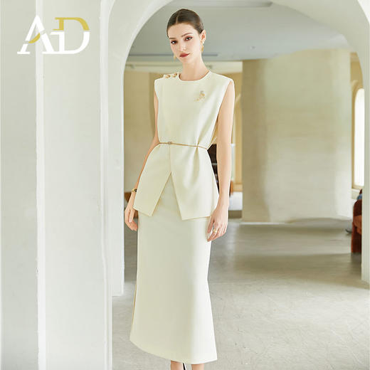 AD浅色职业装气质女神范西装套裙女无袖外套高端盐系轻熟两件套装 商品图2