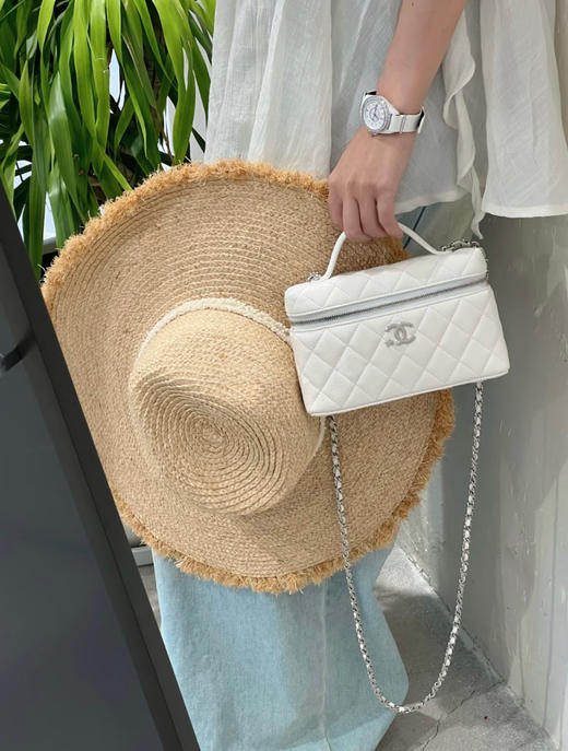 香奈儿 25B秋冬 星星扣LP盒子包 黑/白2色（LZ*MM） 商品图7