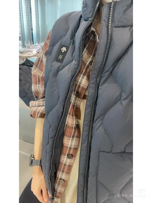 DST家新款的马甲，数量少 商品图2