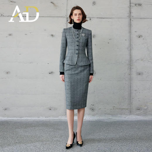 AD职业套装女秋冬两件套灰色格纹短外套2024新款韩版总裁正装套裙 商品图2
