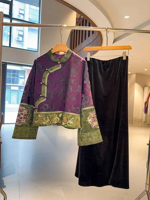 M252923上衣 商品图2