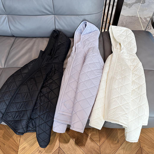 官网3900！M家轻暖气态绒两面穿上衣双重锁温羊毛外穿内搭连帽款保暖外套女 商品图6