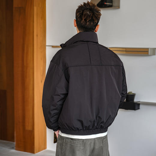 徐太浪【简约百搭 大码厚款】黑色拉链羽绒服男冬季保暖防寒外套 商品图3