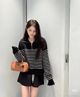 miumiu徽标标刺绣半拉链羊毛针织毛衣