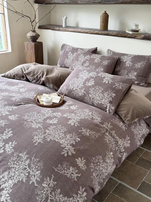 法式雨露麻五件套（加绒版）  | A  面法式提花，高级优雅，春秋睡。  B  面加绒，冬天睡更暖和。 商品图4