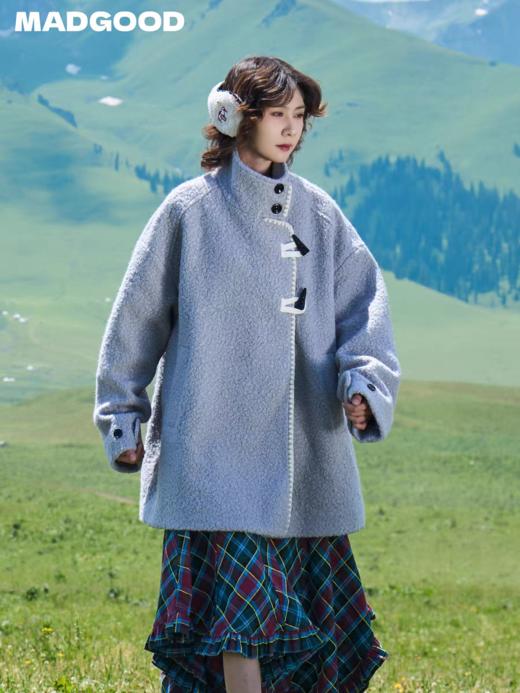 马得工地/MDGDWT13216/贝壳绣廓形摆圈圈呢大衣 商品图0