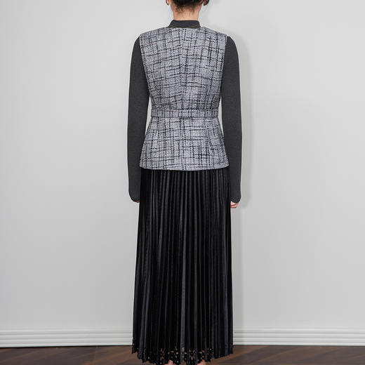 「高货wl」全新升级【铂金会员367/天猫499/差价132】(99634)洛诗琳2025秋冬法式小香风马甲外套丝绒镂空百褶裙两件套 商品图2