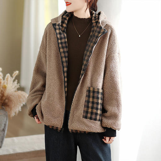 A8639-1 2025年冬季新款加绒加厚双面穿洋气休闲百搭显瘦减龄棉服时尚外套 商品图2