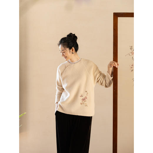 牧衣游原创 棉羊毛毛呢卫衣女手工刺绣细腻保暖舒适百搭上衣 泊野 商品图3