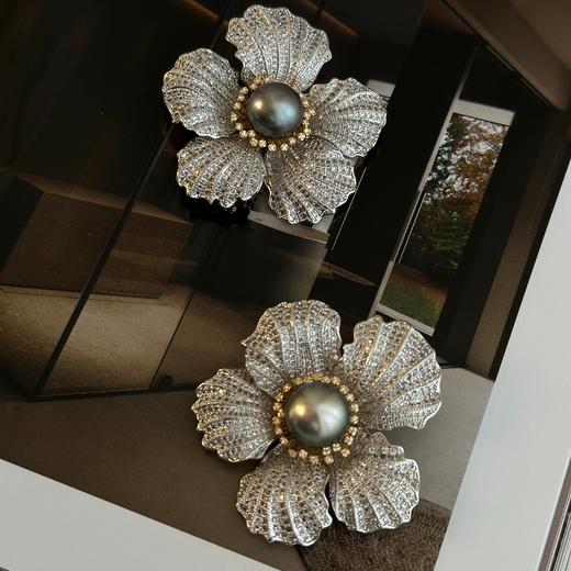 甄珠贝 chao奢华大溪地胸针 约14mm ji光面无瑕 秋冬配大衣chao赞的 商品图3