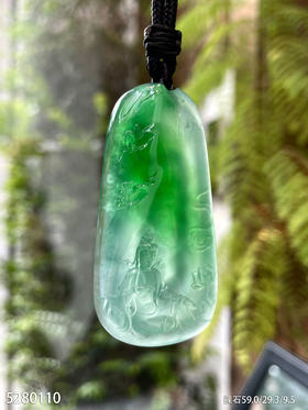 高冰种艳绿观音牌挂坠【5280110】具体价格微信咨询
