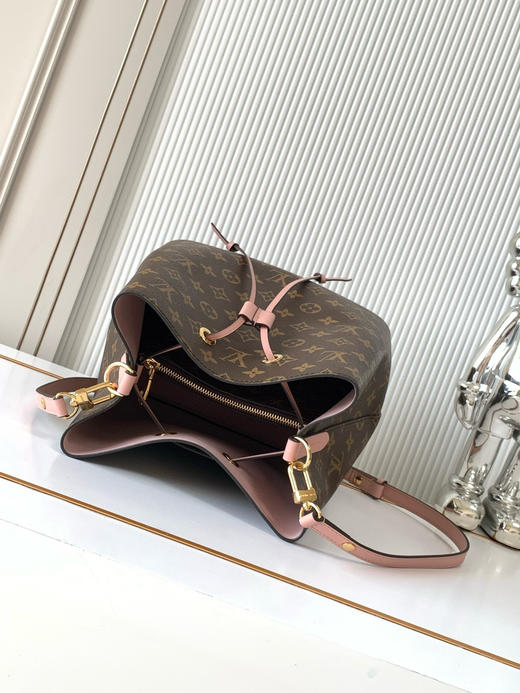 秋冬特惠💰1350 渠道级LV【全钢五金 MB163c01变码芯片】te级LV 全套包装 M44022老花粉 M44887焦糖色 M44021老花红 M44020老花红 本款 NéoNoé 水桶包 商品图7