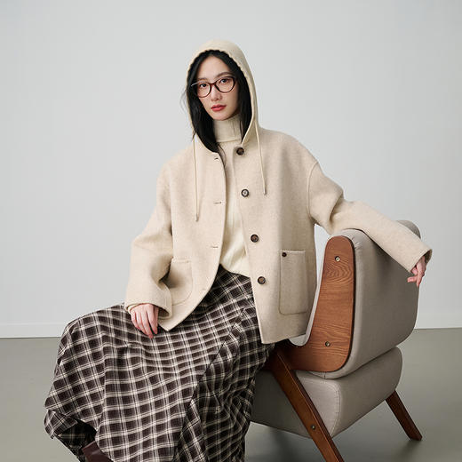 NEELLY纳俪商场同款冬新款连帽羊毛短款双面呢大衣女气质减龄外套N25104N05512 商品图3