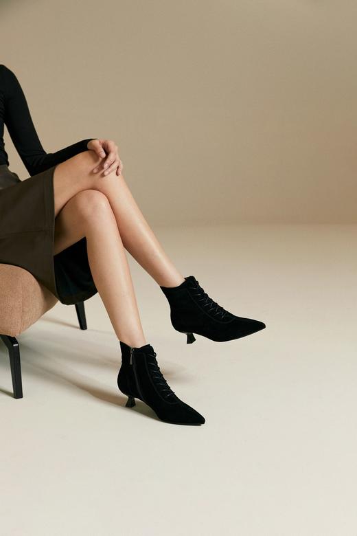 千百度秋冬新款时尚个性时装靴A25540206 商品图0