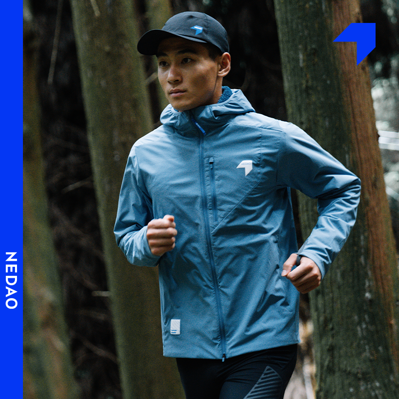 内道新品聚能卷防风带帽软壳男士连帽抗湿冷功能保暖跑步外套